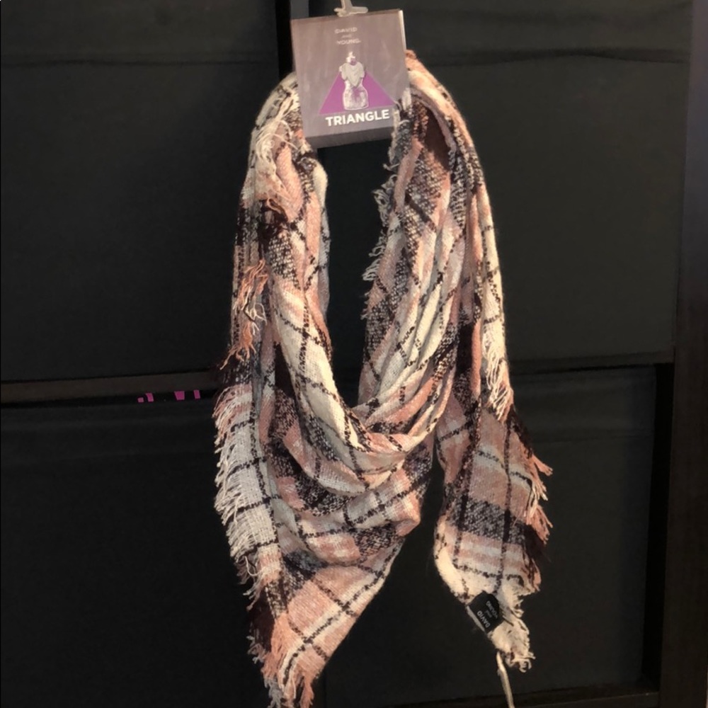 David and Young Dusty Plaid Scarf